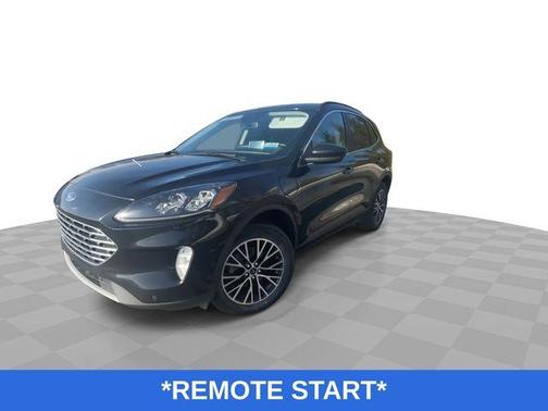 2022 Ford Escape PHEV Titanium