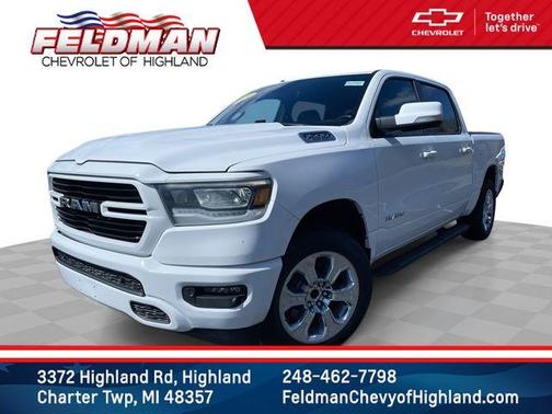 Bright White Clearcoat 2020 RAM 1500 Big Horn