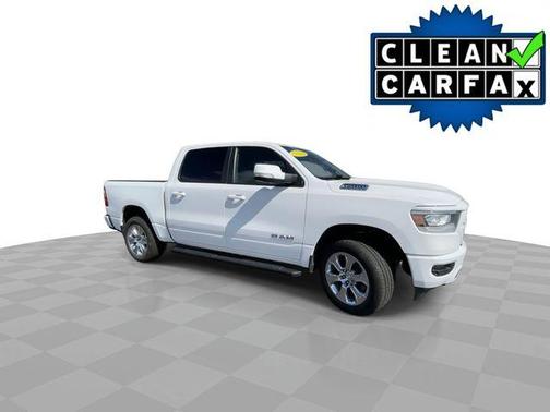 Bright White Clearcoat 2020 RAM 1500 Big Horn