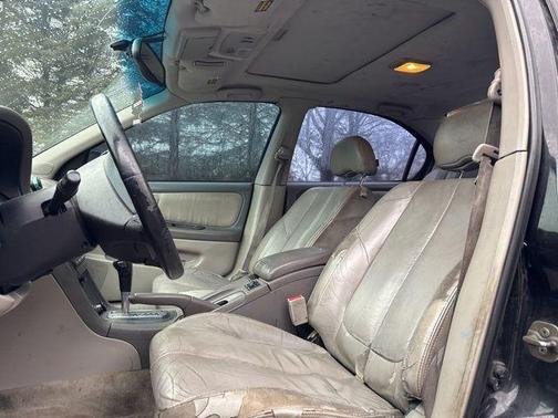 2001 Nissan Maxima SE