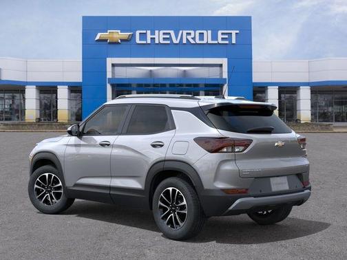 Sterling Gray Metallic 2026 Chevrolet Trailblazer LT