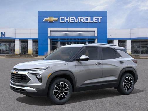 Sterling Gray Metallic 2026 Chevrolet Trailblazer LT