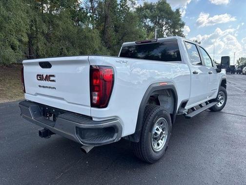 2024 GMC Sierra 2500 Pro