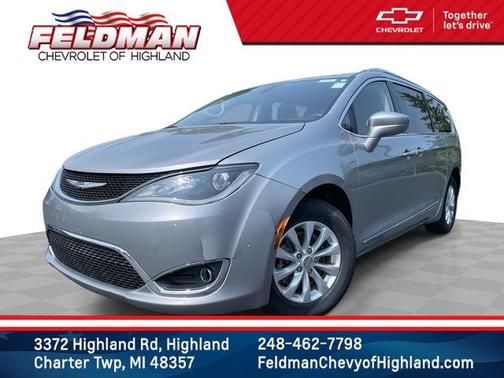2019 Chrysler Pacifica Touring-L