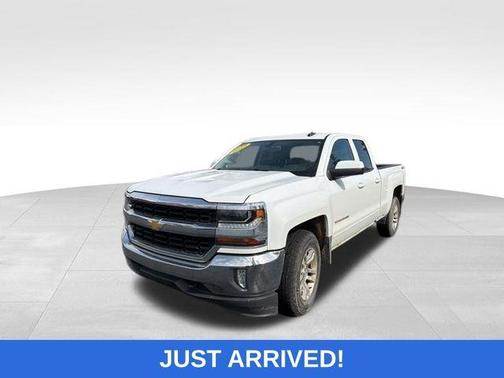 Summit White 2018 Chevrolet Silverado 1500 LT