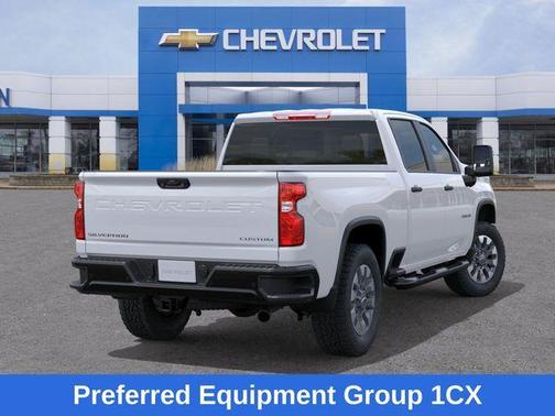 Summit White 2026 Chevrolet Silverado 2500 Custom