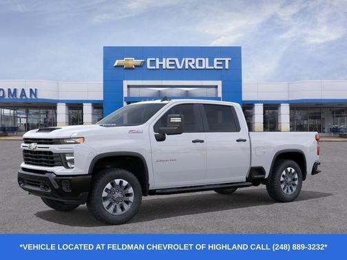Summit White 2026 Chevrolet Silverado 2500 Custom