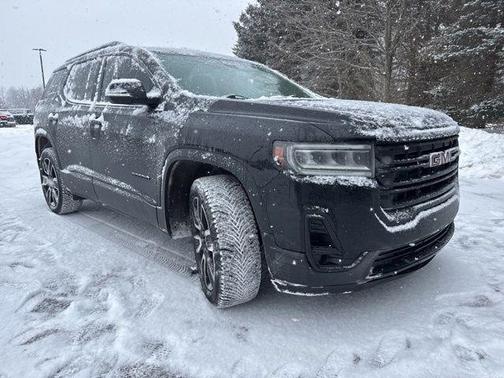 2021 GMC Acadia SLT