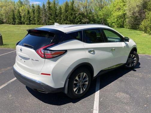 White 2018 Nissan Murano