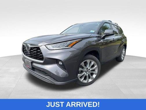 2022 Toyota Highlander Limited