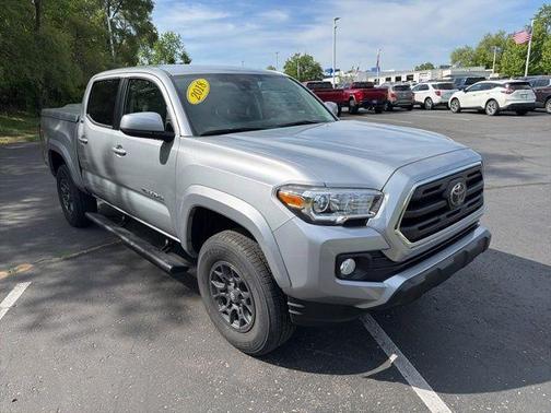 Silver Sky Metallic 2018 Toyota Tacoma SR5