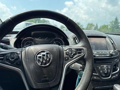 2017 Buick Regal Turbo Sport Touring