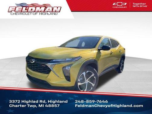 Nitro Yellow 2025 Chevrolet Trax 1RS
