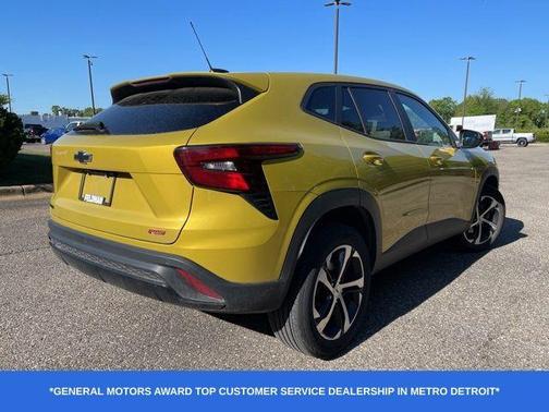 Nitro Yellow 2025 Chevrolet Trax 1RS
