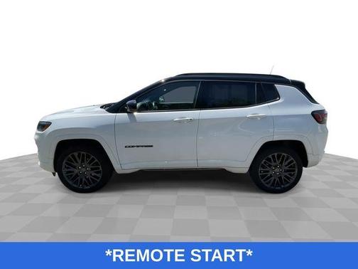 Bright White Clearcoat 2022 Jeep Compass Altitude