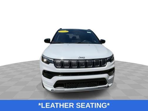 Bright White Clearcoat 2022 Jeep Compass Altitude