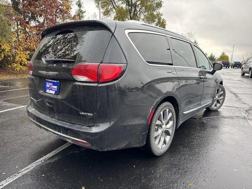 2019 Chrysler Pacifica Limited