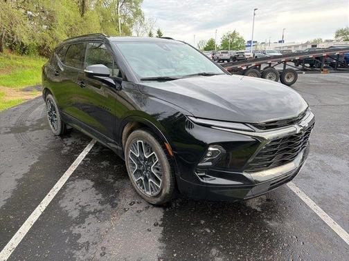 Black 2023 Chevrolet Blazer RS