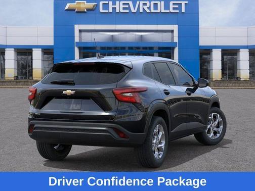Mosaic Black Metallic 2026 Chevrolet Trax LS