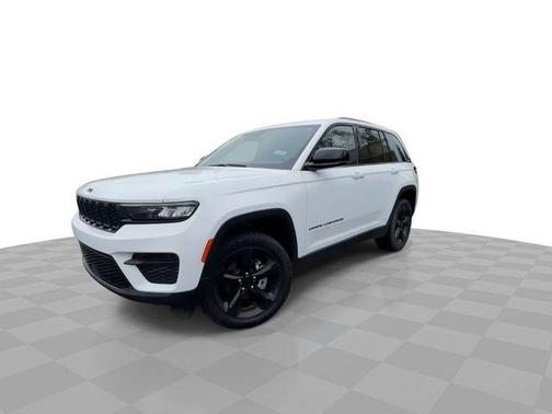 2023 Jeep Grand Cherokee Altitude