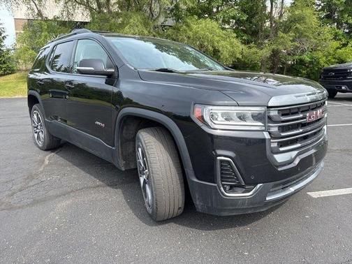 2021 GMC Acadia AT4