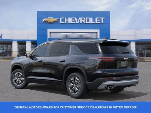 Mosaic Black Metallic 2026 Chevrolet Traverse LT