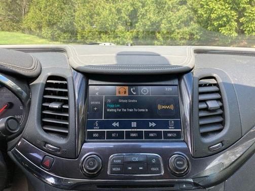 Summit White 2014 Chevrolet Impala 1LT