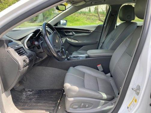 Summit White 2014 Chevrolet Impala 1LT