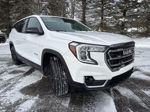 2022 GMC Terrain AT4