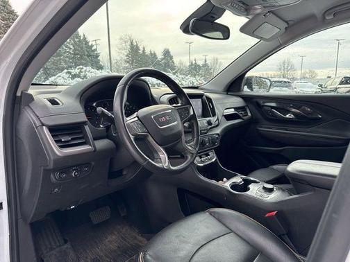 2022 GMC Terrain AT4