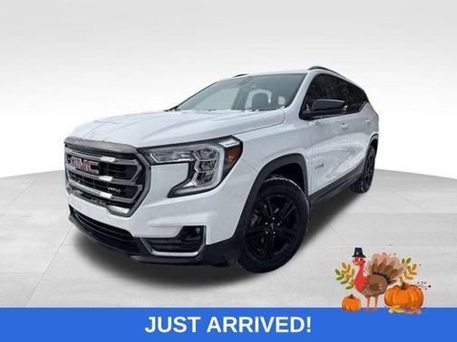 2022 GMC Terrain AT4