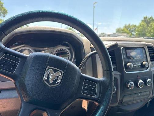 2016 RAM 1500 Tradesman/Express