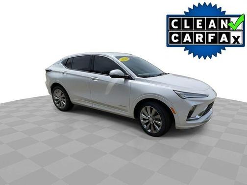 White Frost Tri-Coat 2024 Buick Envista Avenir