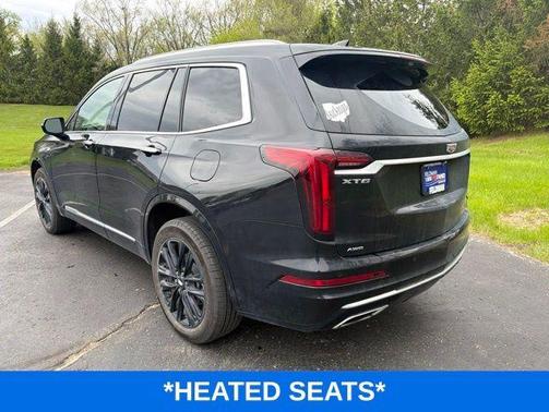 Stellar Black Metallic 2025 Cadillac XT6 Luxury AWD