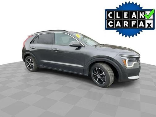 2023 Kia Niro EX