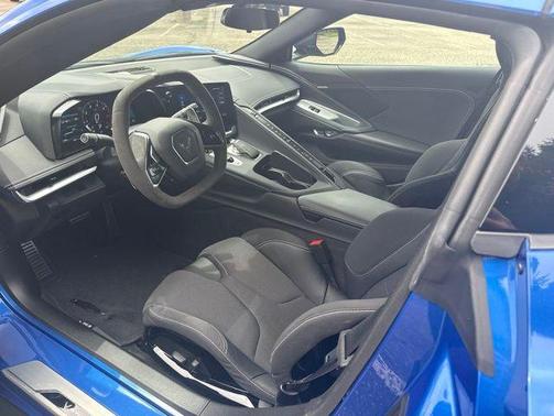 Elkhart Lake Blue Metallic 2023 Chevrolet Corvette Stingray w/1LT
