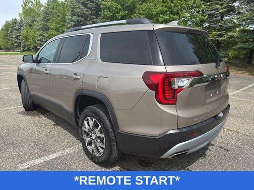 2022 GMC Acadia SLE