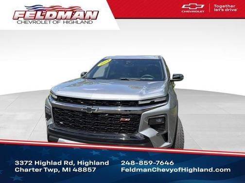 Sterling Gray Metallic 2024 Chevrolet Traverse Z71