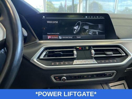 2022 BMW X5 M50i