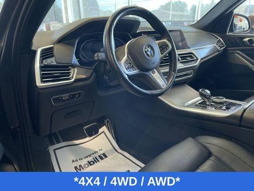 2022 BMW X5 M50i