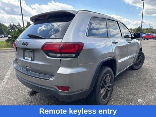 2016 Jeep Grand Cherokee Laredo