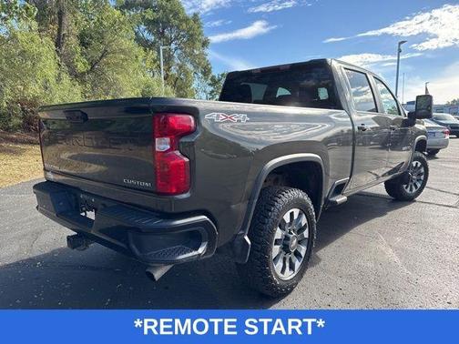 2022 Chevrolet Silverado 2500 Custom