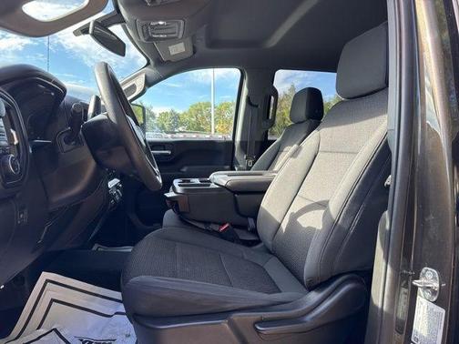2022 Chevrolet Silverado 2500 Custom