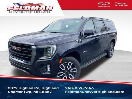 Midnight Blue Metallic 2022 GMC Yukon XL AT4