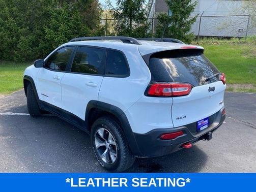 Bright White Clearcoat 2018 Jeep Cherokee Trailhawk
