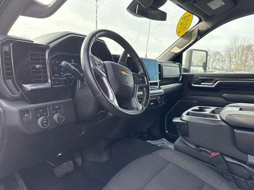 2024 Chevrolet Silverado 2500 LT