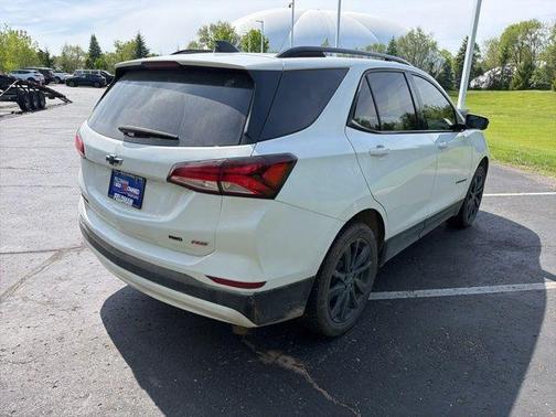 Summit White 2022 Chevrolet Equinox RS