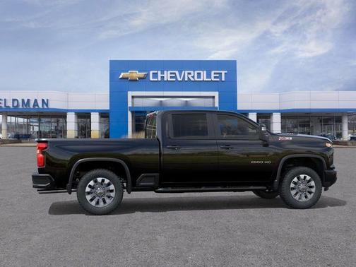 Black 2026 Chevrolet Silverado 2500 Custom