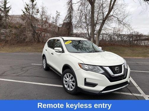 White 2018 Nissan Rogue S