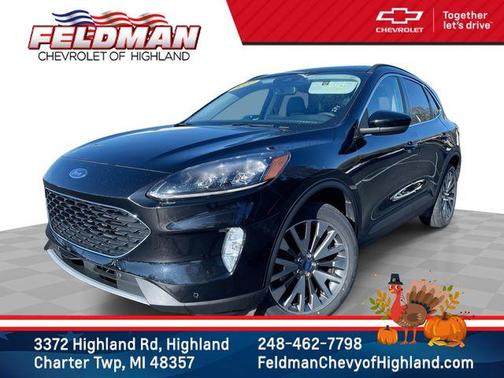 2022 Ford Escape Titanium Hybrid